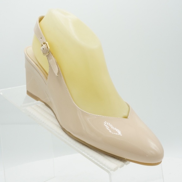 Ukies Queen Size 8 Beige Sling Back Heels C2CD1